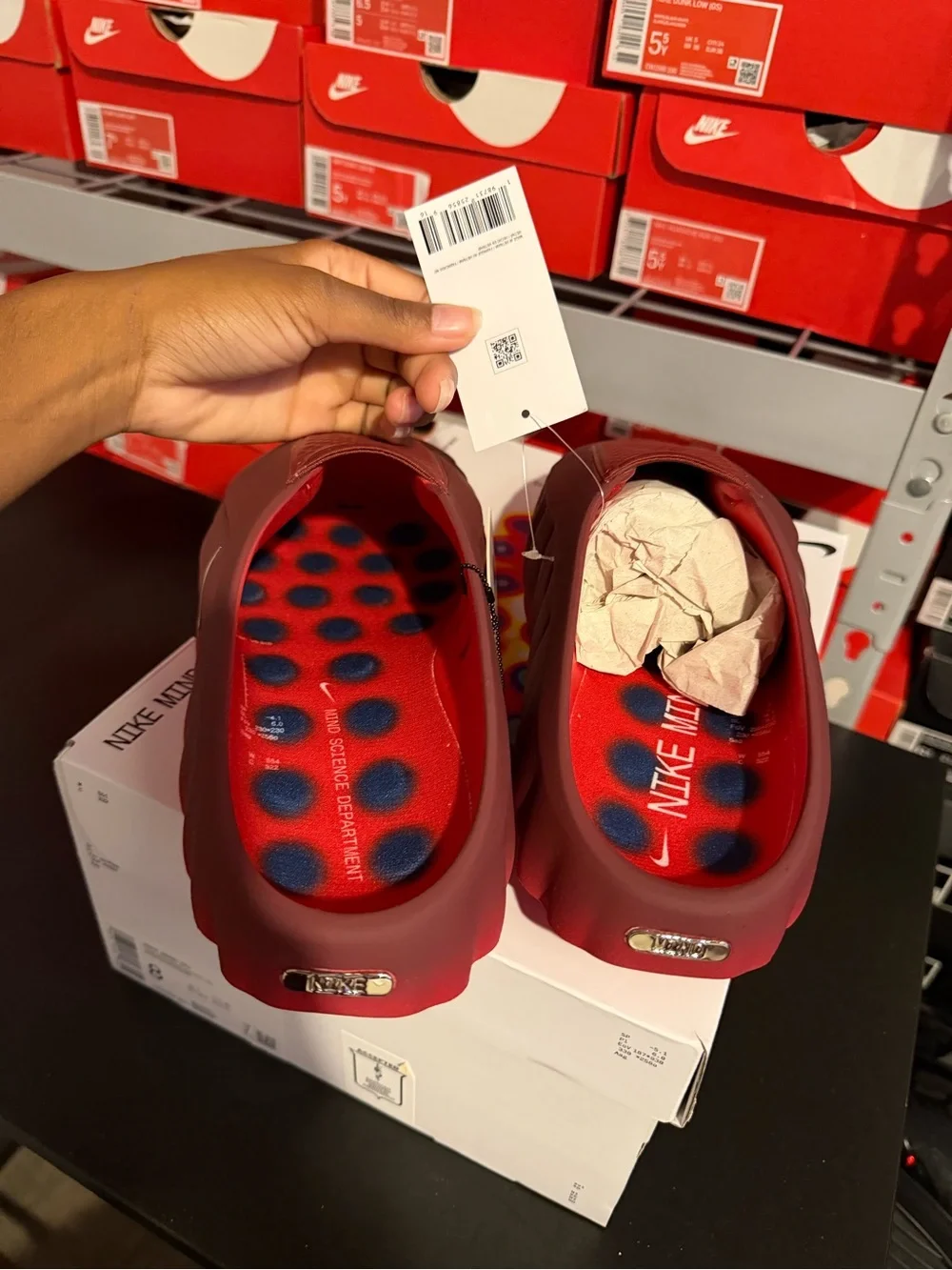 Nike Mind 001 University Red Men Size 8